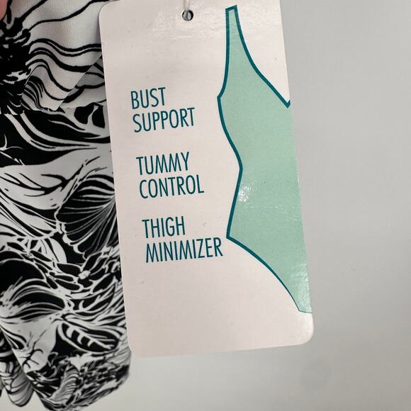 Swim Solutions NWT Flyaway Swim Dress in Black & White Print  // 8 - Picture 6 of 11